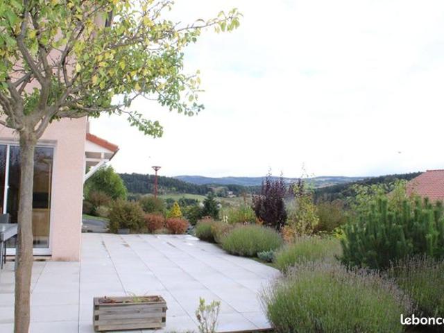 Maison 5 pièces 172 m²
