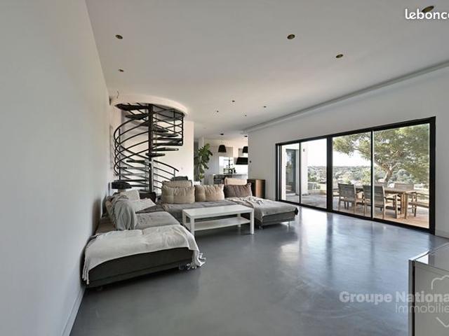 Maison 5 pièces 172 m²