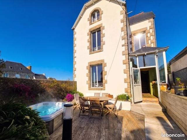 Maison 5 pièces 173 m²