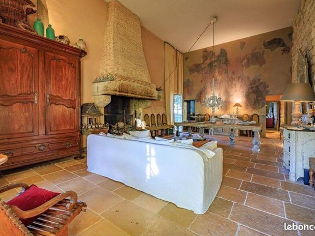 Maison 5 pièces 173 m²