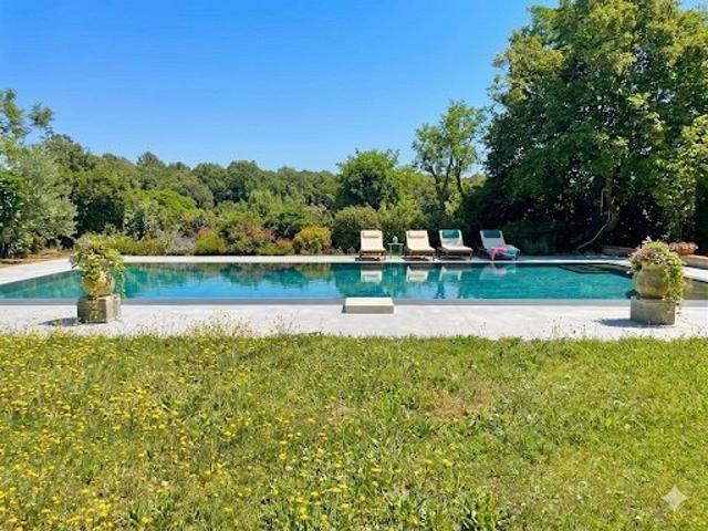 Maison 5 pièces 173 m²