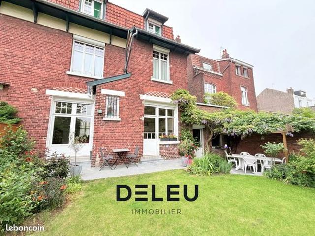 Maison 5 pièces 173 m²