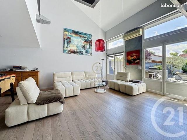 Maison 5 pièces 184 m²
