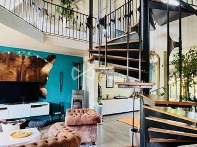Maison 5 pièces 184 m²
