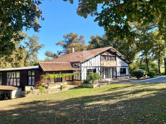 Maison 5 pièces 184 m²
