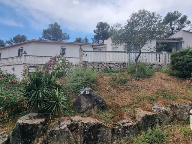 Maison 5 pièces 184 m²