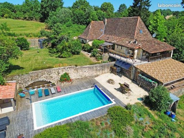 Maison 5 pièces 184 m²