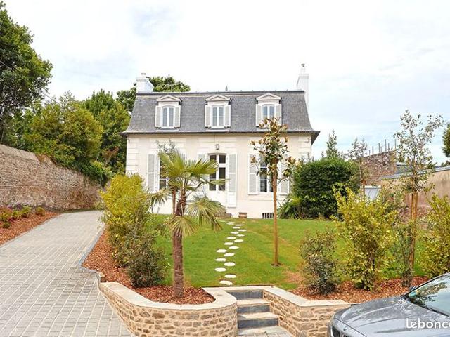 Maison 5 pièces 184 m²