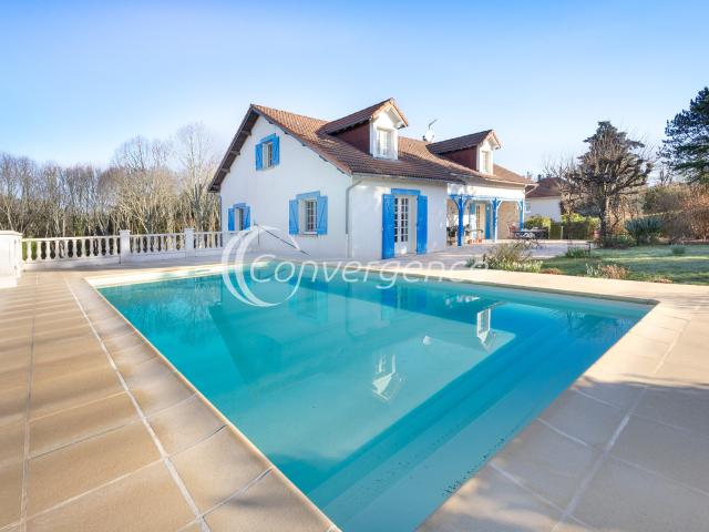 Maison 5 pièces 185 m²
