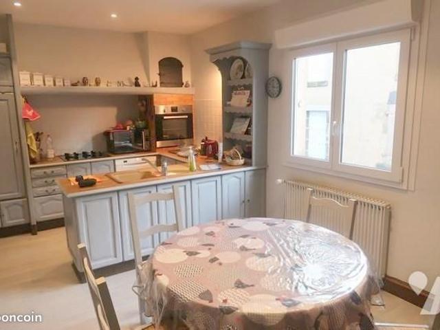 Maison 5 pièces 185 m²