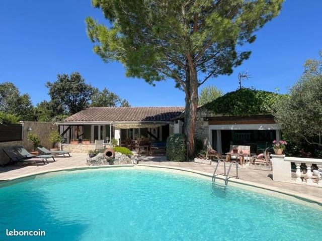 Maison 5 pièces 185 m²