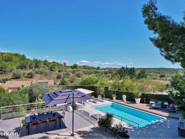 Maison 5 pièces 185 m²