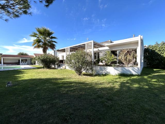 Maison 5 pièces 185 m²