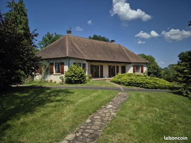 Maison 5 pièces 185 m²