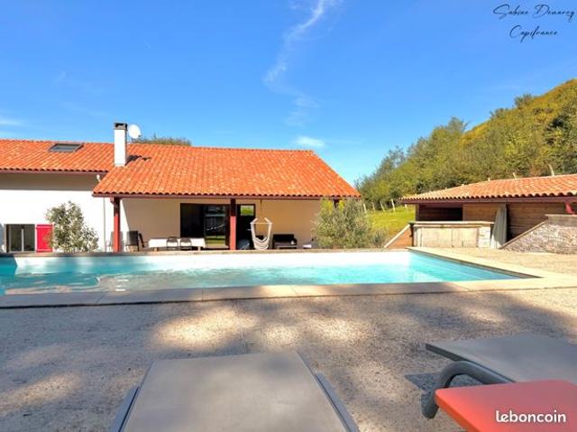 Maison 5 pièces 185 m²