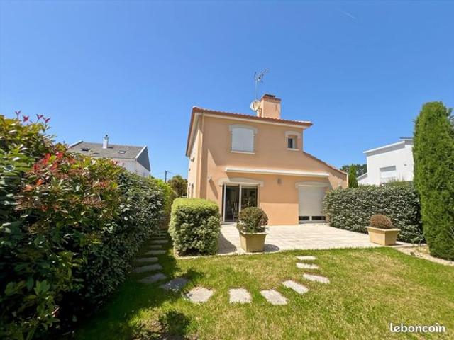 Maison 5 pièces 185 m²