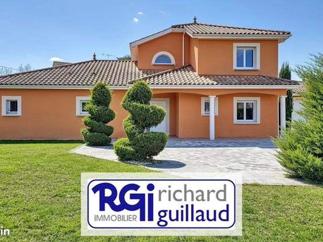 Maison 6 pièces 180 m²