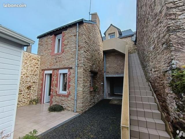 Maison 5 pièces 185 m²