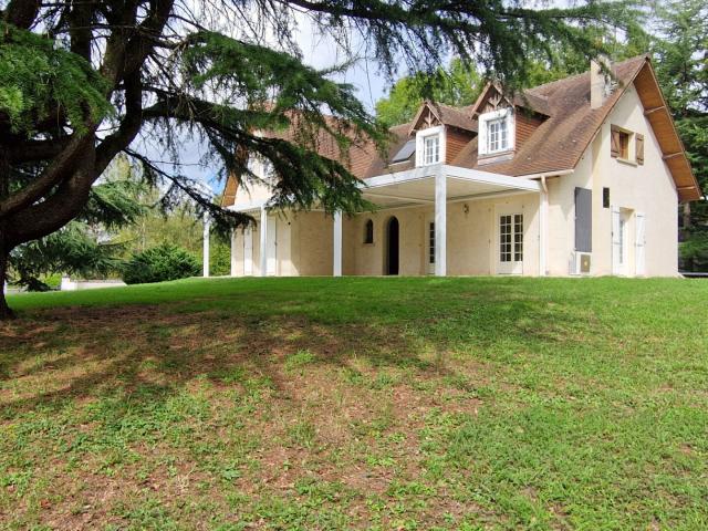 Maison 5 pièces 185 m²
