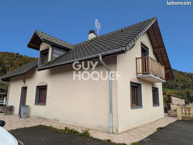 Maison 5 pièces 185 m²
