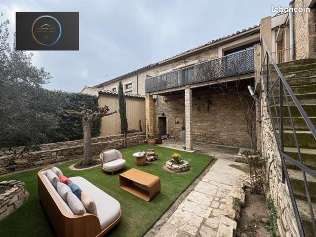Maison 5 pièces 185 m²