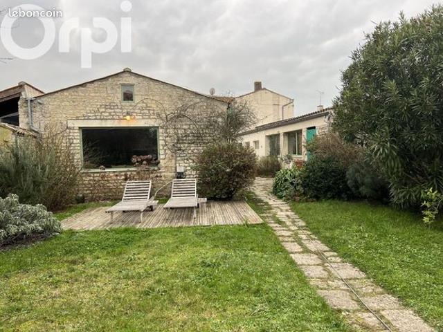 Maison 5 pièces 185 m²