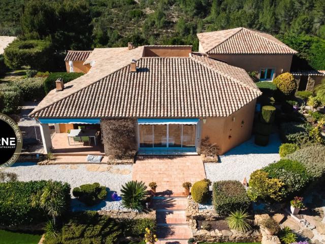 Maison 5 pièces 186 m²