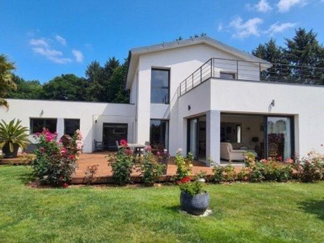 Maison 5 pièces 186 m²