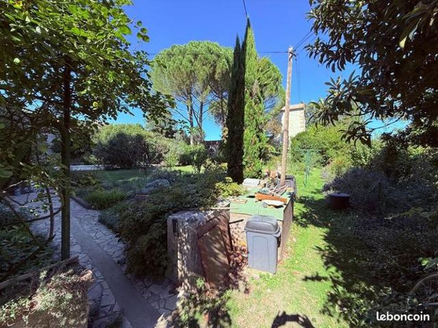 Maison 5 pièces 186 m²