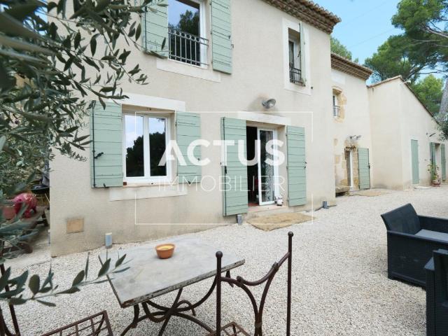 Maison 5 pièces 186 m²