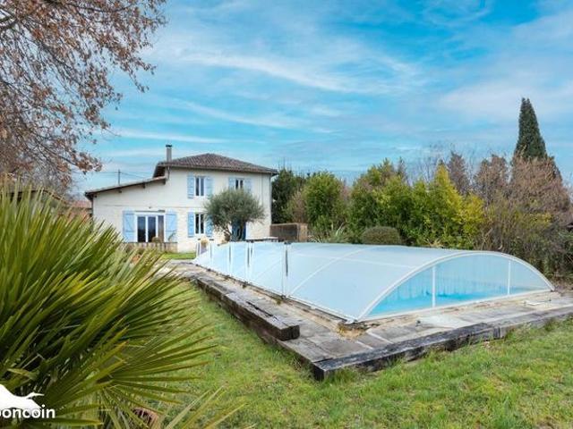 Maison 5 pièces 186 m²