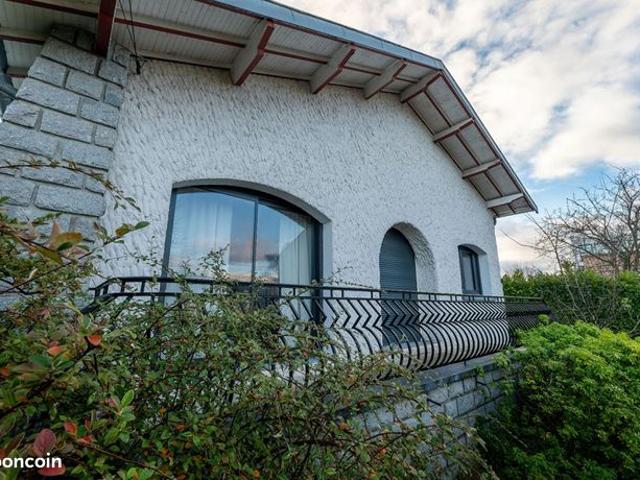 Maison 5 pièces 186 m²
