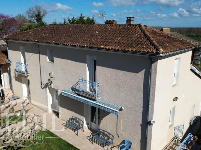 Maison 5 pièces 186 m²