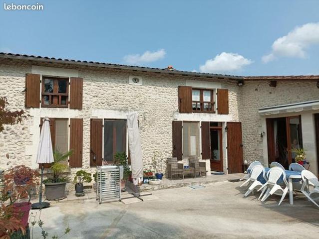 Maison 5 pièces 186 m²
