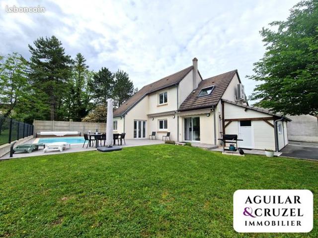 Maison 5 pièces 186 m²