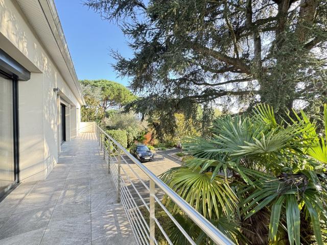 Maison 5 pièces 186 m²