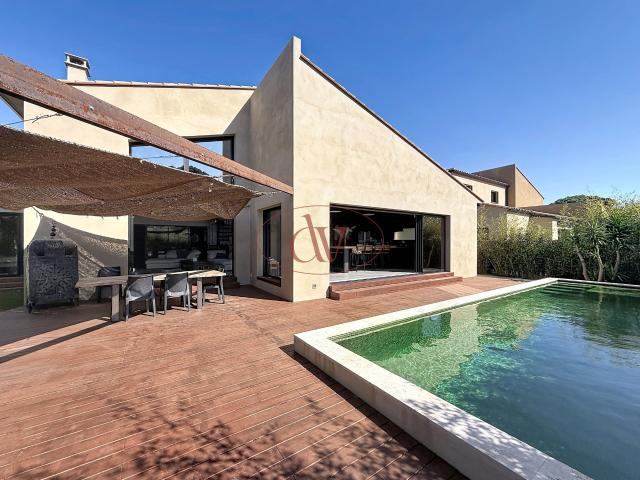 Maison 5 pièces 187 m²