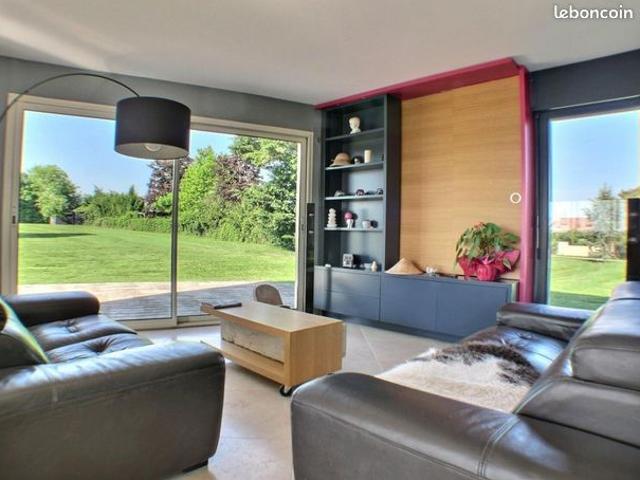 Maison 5 pièces 187 m²