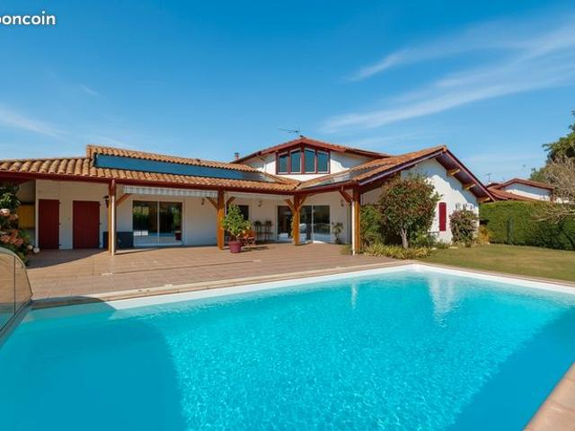 Maison 5 pièces 187 m²