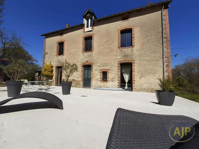 Maison 5 pièces 187 m²