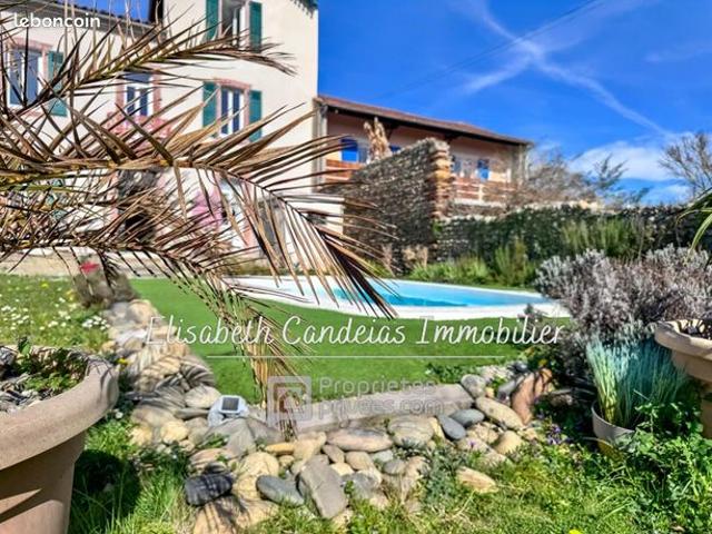 Maison 5 pièces 187 m²