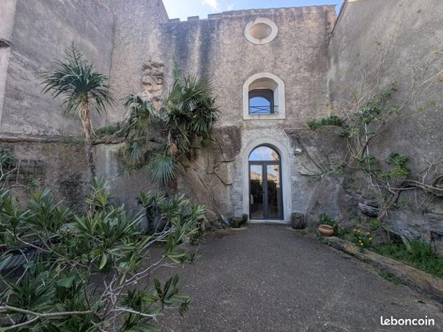 Maison 5 pièces 188 m²