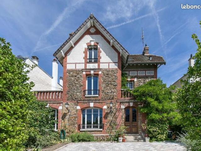 Maison 5 pièces 188 m²