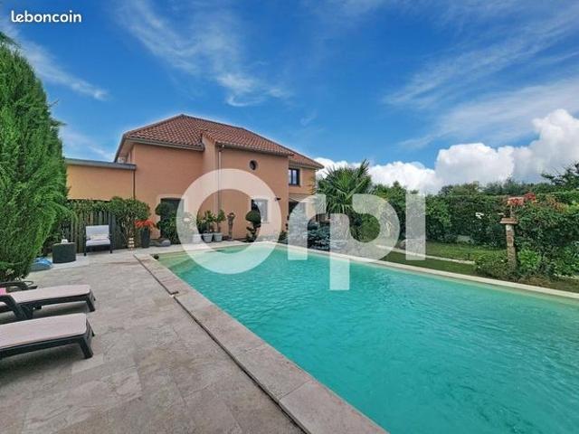 Maison 5 pièces 188 m²