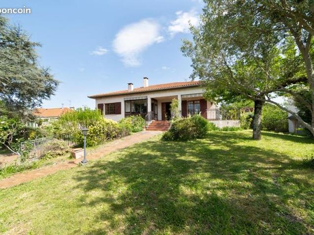 Maison 5 pièces 189 m²