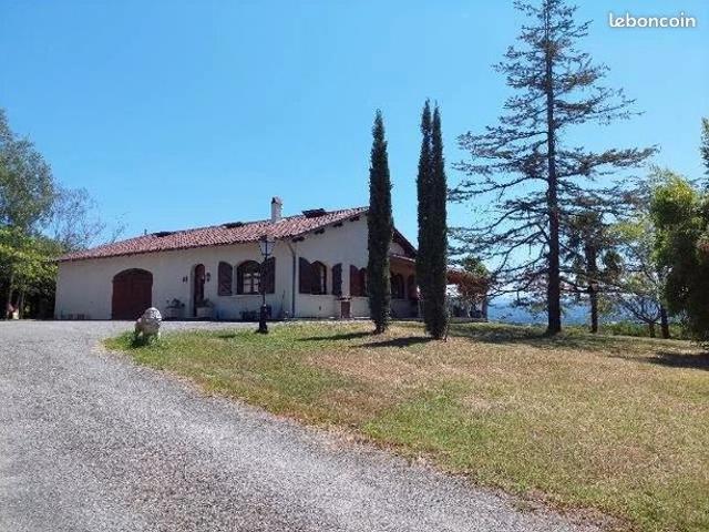Maison 5 pièces 180 m²