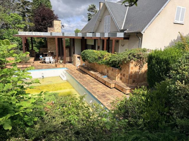Maison 5 pièces 180 m²