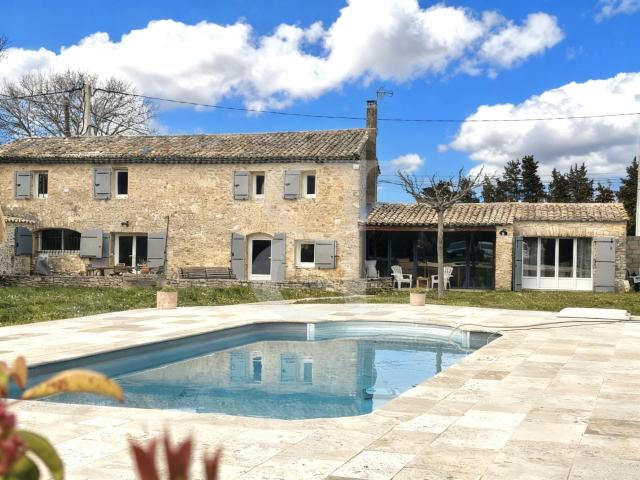 Maison 5 pièces 180 m²