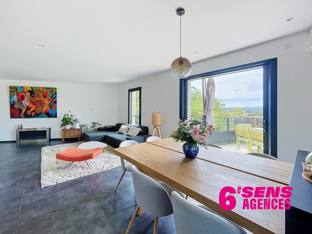 Maison 5 pièces 180 m²