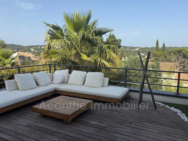 Maison 5 pièces 180 m²